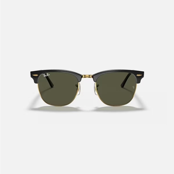New Ray-Ban Clubmaster Classic, Polished Red Havana - Picture 6 of 6